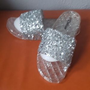 Women's jelly shoes